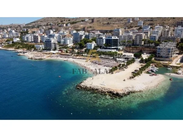 Sarande, shitet toke , 1.250 m² 1.800.000 € (Sarande, TEK MANGO)