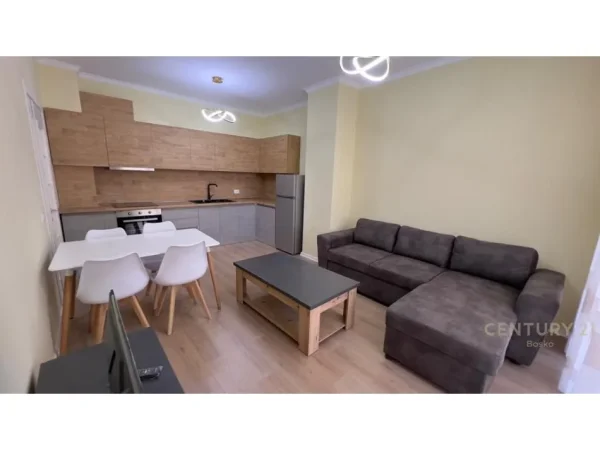 Tirane, jepet me qera apartament 2+1 Kati 4, 100 m² 600 € (Tre Deshmoret Yzberisht)