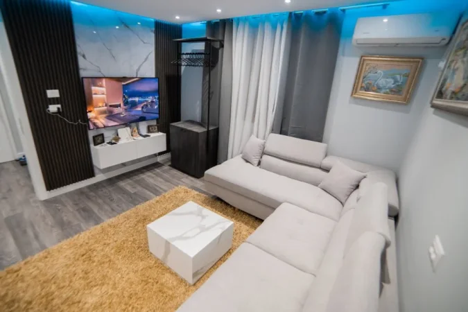Tirane, jap me qera apartament 2+1 Kati 0, 65 m² 600 € (Frosina Plaku)