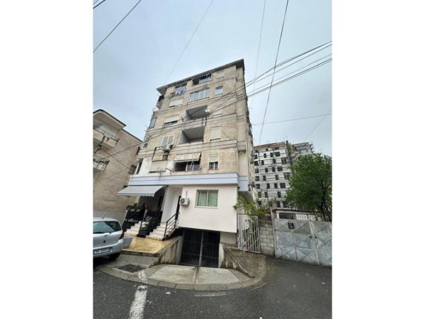 Tirane, shes apartament 2+1+Aneks+Ballkon Kati 2, 98 m² 162.000 € (LAPRAKE)