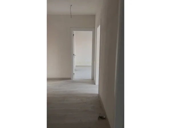 Tirane, shes apartament 2+1+Aneks+Ballkon Kati 6, 106 m² 170.320 € (Bulevardi i Ri)