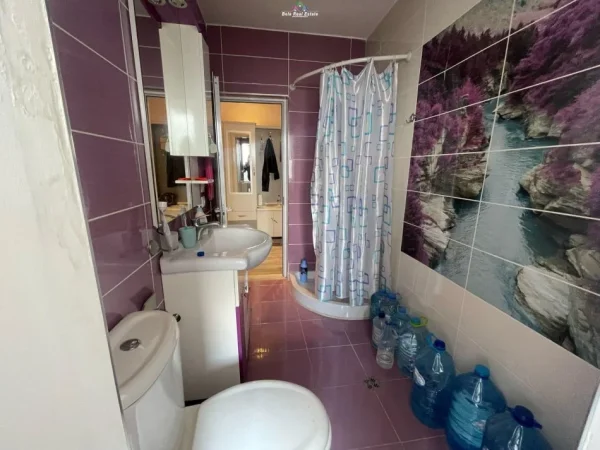 Tirane, shes apartament 2+1 Kati 5, 73 m² 129.000 € (ali demi)