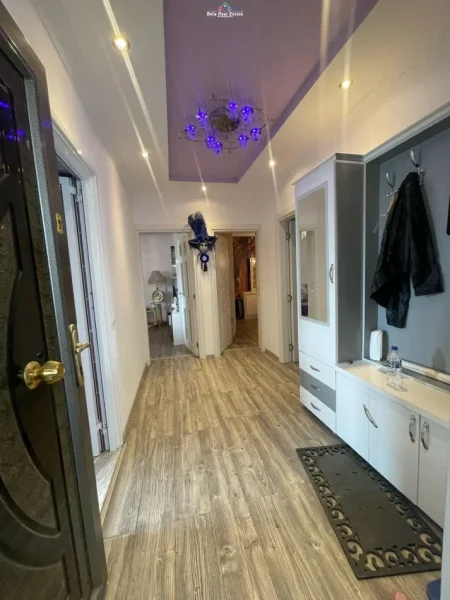 Tirane, shes apartament 2+1 Kati 5, 73 m² 129.000 € (ali demi)