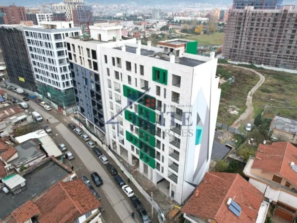 Tirane, shitet apartament 2+1+Ballkon Kati 2, 108 m² 194.040 € (Jordan Misja)