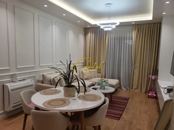 Tirane, shitet apartament 2+1 Kati 2, 118 m² 258.000 € (OASIS RESIDENCE)