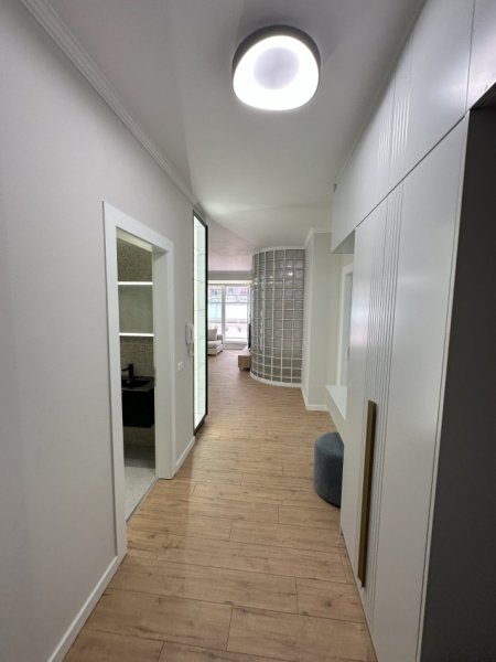 Tirane, jepet me qera apartament 2+1+Ballkon Kati 2, 107 m² 1.000 € (Kompleksi Vizion+)