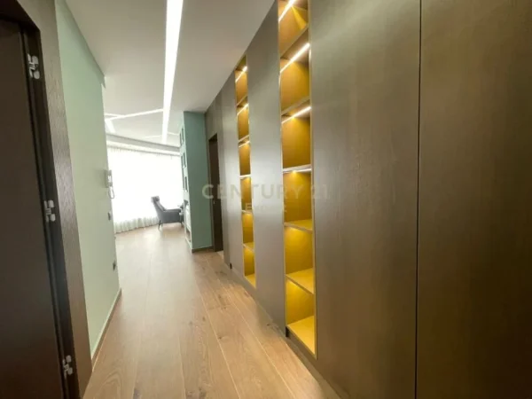 Tirane, shitet apartament 2+1 Kati 4, 107 m² 232.000 € (rruga e elbasanit)