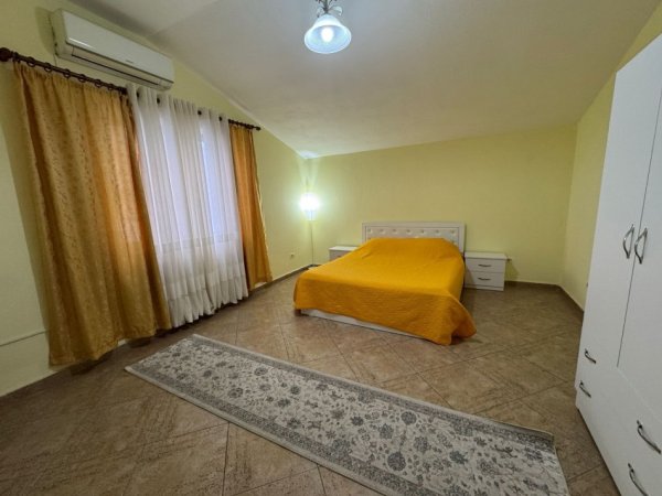 Tirane, jepet me qera apartament 3+1+Ballkon Kati 3, 110 m² 800 €