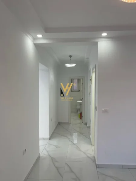 Tirane, shitet zyre Kati 1, 47 m² 135.000 € (RRUGA E DIBRES)