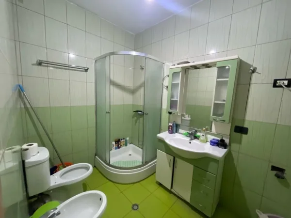 Tirane, shitet apartament 2+1+Aneks+Ballkon Kati 6, 88 m² 125.000 € (astir)