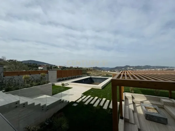 Tirane, shes Vile , 1.040 m² 1.900.000 € (Rrolling Hills, Lunder)