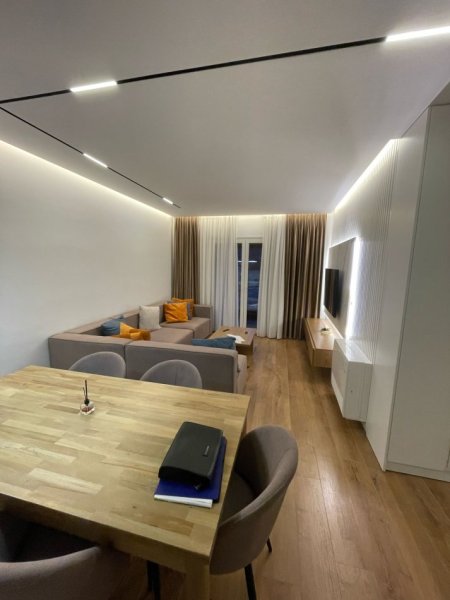 Tirane, jepet me qera apartament 2+1 Kati 6, 110 m² 1.300 € (Kodra e Diellit)