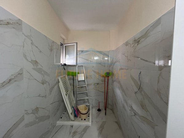 Durres, shitet apartament 1+1+Ballkon Kati 3, 65 m² 72.000 € (plazh plepa)