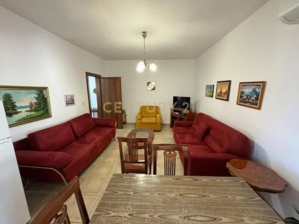 Tirane, shes apartament 1+1+Ballkon , 76 m² 182.000 € (Komuna e Parisit)