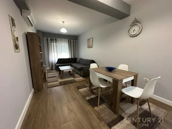 Tirane, jap me qera apartament 1+1 , 71 m² 500 € (Kodra E Diellit)