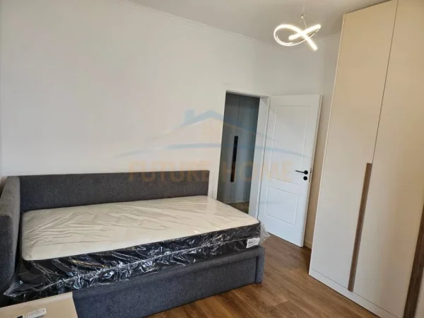 Qera, Apartament 2+1+2, Rruga e Dibres, Tiranë.
