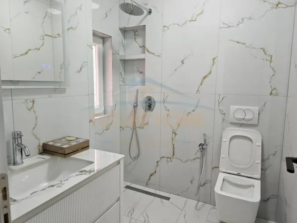 Qera, Apartament 2+1+2, Rruga e Dibres, Tiranë.