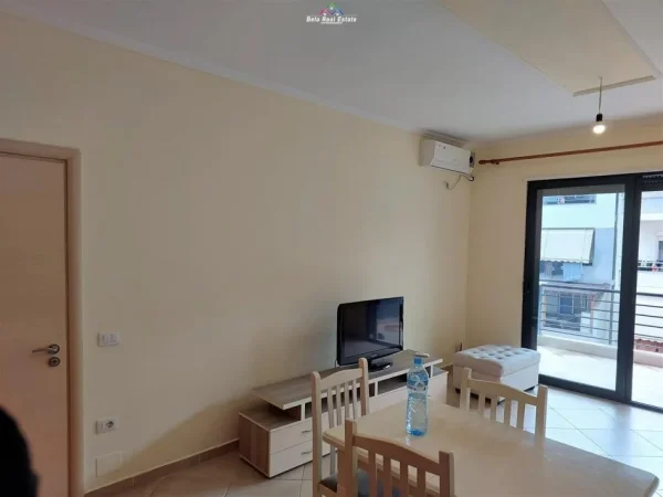 Tirane, jap me qera apartament 1+1+Ballkon Kati 7, 70 m² 380 € (ASTIR)