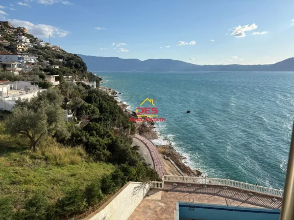 Vlore, shitet apartament 1+1+Ballkon Kati 3, 71 m² 225.000 € (Rruga Aleksandër Moisiu)