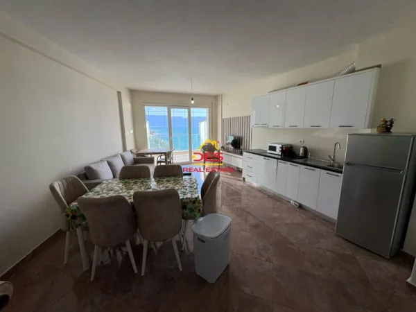 Vlore, shitet apartament 1+1+Ballkon Kati 3, 71 m² 225.000 € (Rruga Aleksandër Moisiu)