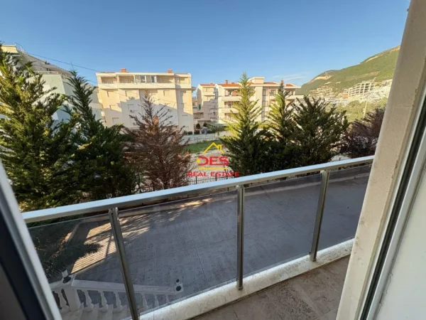 Vlore, shitet apartament 1+1+Ballkon Kati 3, 71 m² 225.000 € (Rruga Aleksandër Moisiu)