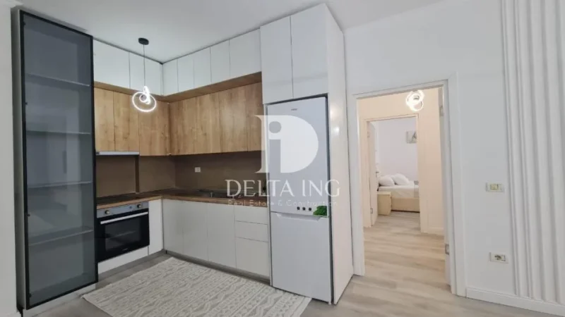 Tirane, shitet apartament 2+1 Kati 1, 92 m² 138.000 € (Astir)