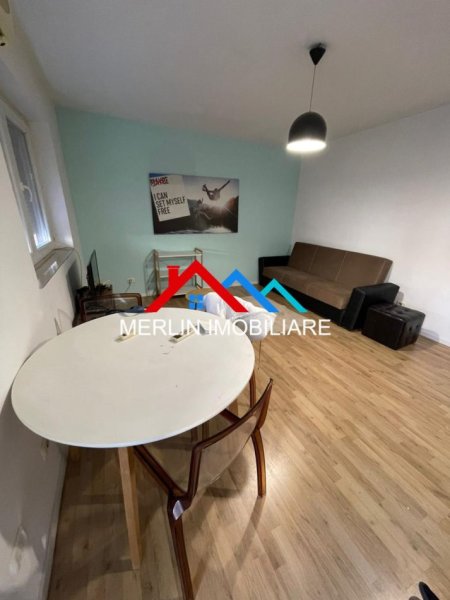 Tirane, jepet me qera apartament 1+1+Ballkon Kati 2, 60 m² 540 € (RRUGA E ELBASANIT)