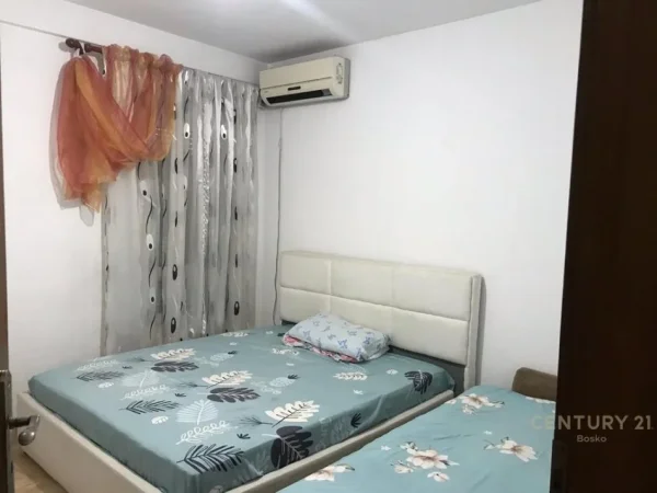 Tirane, jepet me qera apartament 2+1 Kati 4, 90 m² 500 € (Rruga e dibres)
