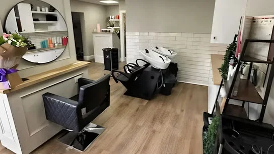 Tirane, jepet me qera ambjent biznesi Kati 0, 27 m² 330 € (stadiumi dinamo)