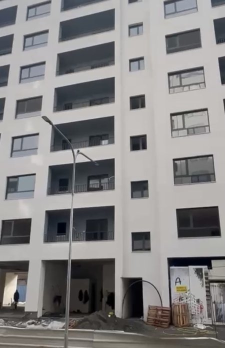 Tirane, shitet apartament 2+1 Kati 5, 111 m² 83.000 € (Rruga Teuta tek Ulliri)