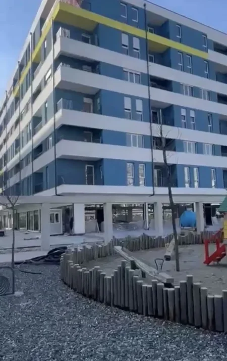 Tirane, shitet apartament 3+1 Kati 2, 99 m² 89.500 € (Prane QTU)