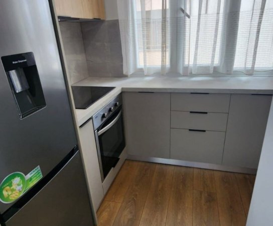 Tirane, jepet me qera apartament 2+1 Kati 4, 82 m² 750 € (Medreseja,Rruga e Dibres.)