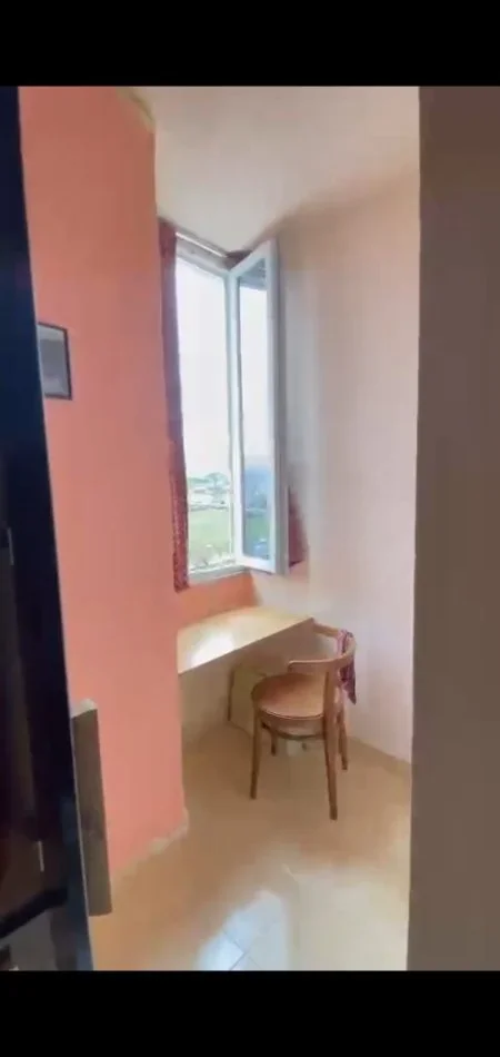 Tirane, shitet apartament 1+1+Ballkon Kati 5, 52 m² 68.000 € (Astir)