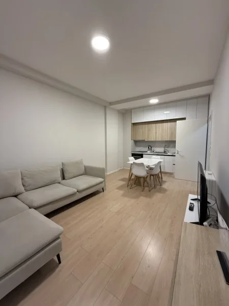 Tirane, shitet apartament 2+1+Ballkon Kati 3, 94 m² 235.000 € (Frosina Plaku)