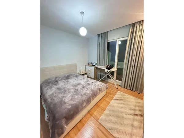 Tirane, shitet apartament 2+1 Kati 9, 128 m² 140.000 € (Yzberisht, Tirane)