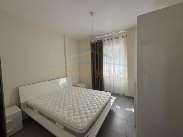 Gjiri Lalezit | Hamallaj, shitet apartament 2+1+Ballkon Kati 3, 82 m² 145.000 € (Gjiri i Lalezit)