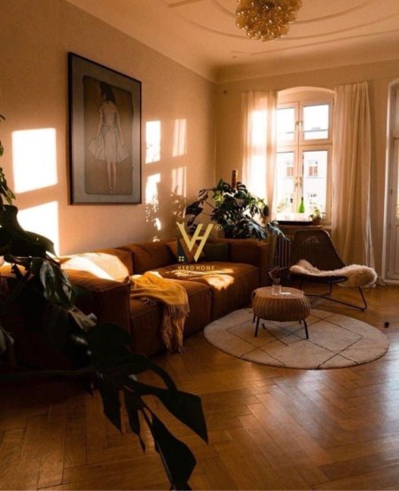 Tirane, jepet me qera apartament 2+1+Ballkon Kati 7, 90 m² 600 € (RRUGA E KOSOVARVE)