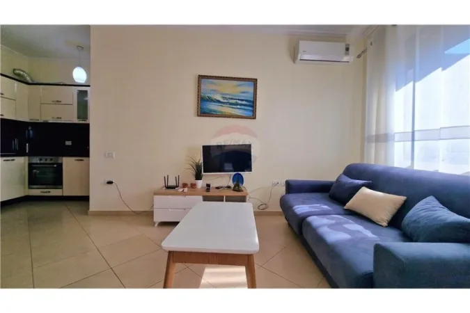 Vlore, shitet apartament 1+1+Ballkon Kati 3, 52 m² 126.000 € (Uje i Ftohte)