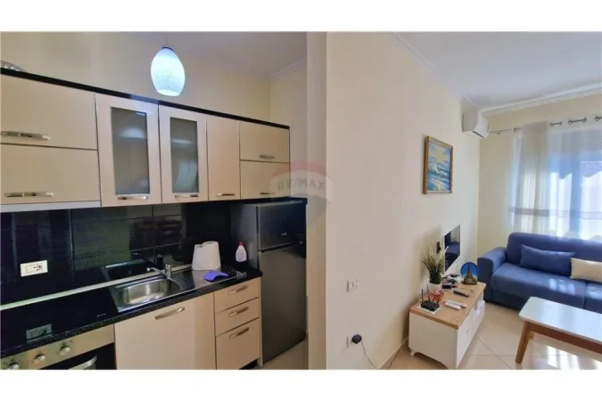Vlore, shitet apartament 1+1+Ballkon Kati 3, 52 m² 126.000 € (Uje i Ftohte)