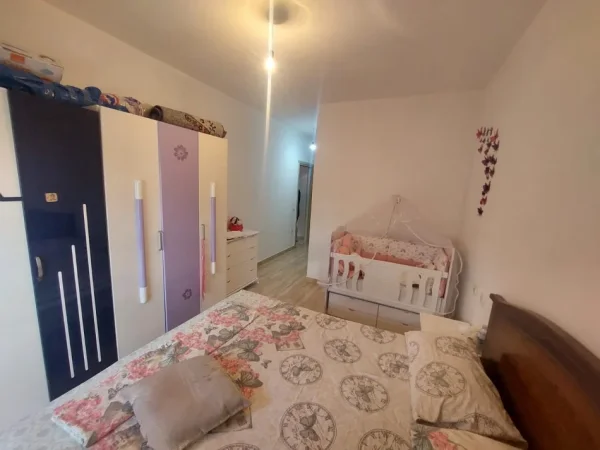 Tirane, shitet apartament 2+1 Kati 4, 103 m² 160.000 € (SHITET SUPER APARTAMENT 2+1 AFER KMY NE YZBERISHT)