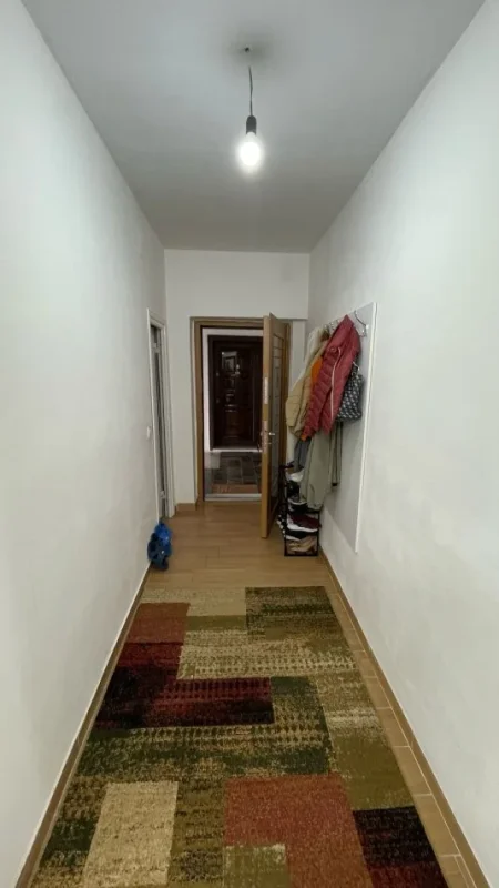 Durres, shitet apartament 1+1+Ballkon Kati 1, 59 m² 80.000 € (Stacioni i Trenit)