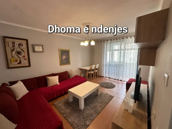 Tirane, jepet me qera apartament 2+1 Kati 5, 60 m² 500 € (Jepet me Qera Super Apartamenti 2+1 Tek Rruga e Dibres.)