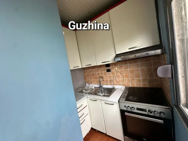 Tirane, jepet me qera apartament 2+1 Kati 5, 60 m² 500 € (Jepet me Qera Super Apartamenti 2+1 Tek Rruga e Dibres.)