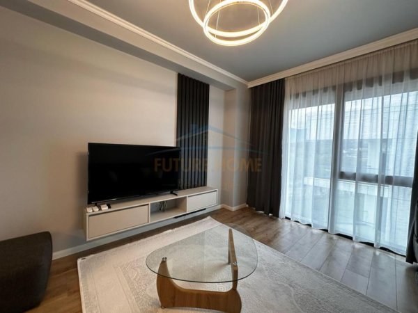 Tirane, jepet me qera apartament 2+1 Kati 3, 117 m² 1.500 € (Liqeni i Thate)