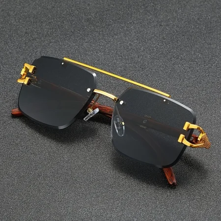 Tirane, shes Syze Dielli për Meshkuj – Stil &amp; Mbrojtje Maksimale! 2.000 €