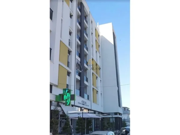 Tirane, shitet ambjent biznesi Kati 0, 115 m² 287.500 € (Rruga e Dibres, Spitali Amerikan 2)