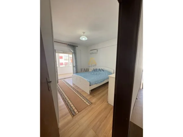 Durres, shitet apartament 1+1 , 80 m² 160.000 € (Vollga)