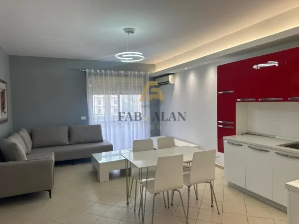 Shkembi Kavajes, shitet apartament 1+1+garazh Kati 3, 65 m² 145.000 € (Shkembi i Kavajes)