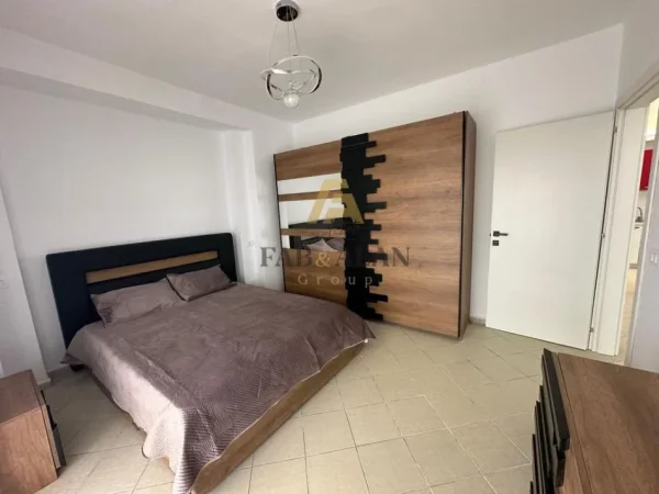 Shkembi Kavajes, shitet apartament 1+1+garazh Kati 3, 65 m² 145.000 € (Shkembi i Kavajes)