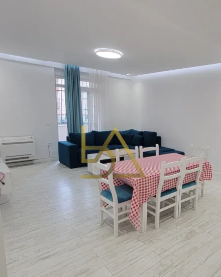 Durres, shitet apartament 2+1+Aneks+Ballkon Kati 2, 